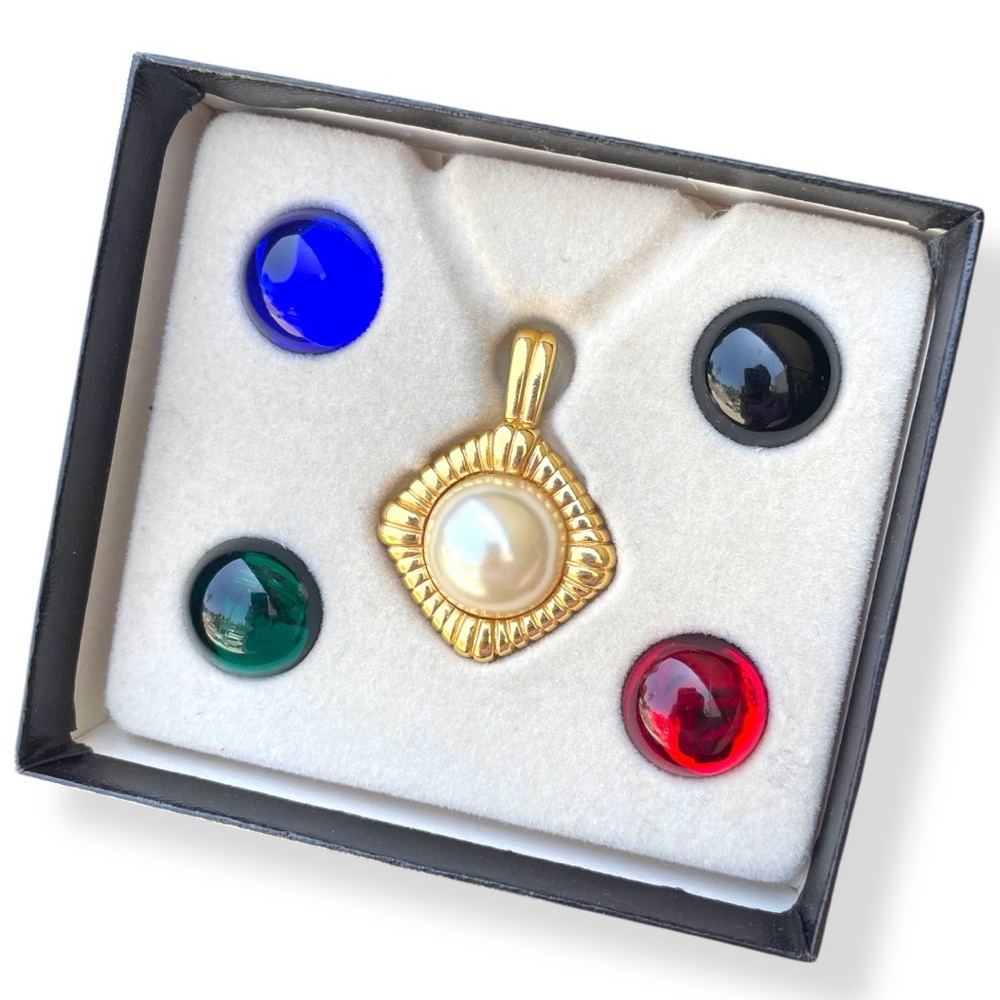 Kenneth Jay Lane Gold and Blue Necklace with Interchangeable Stones